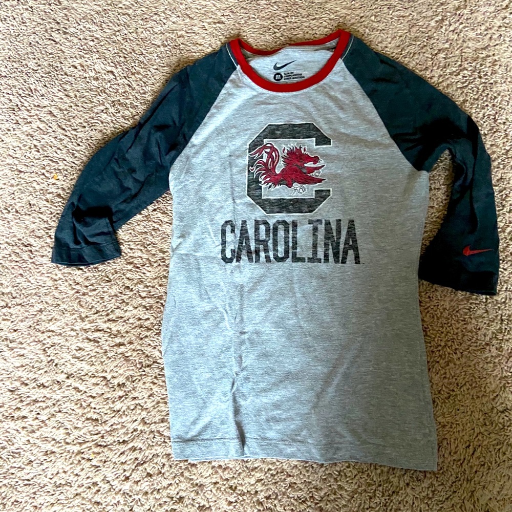 3/4 sleeve baseball style shirt
